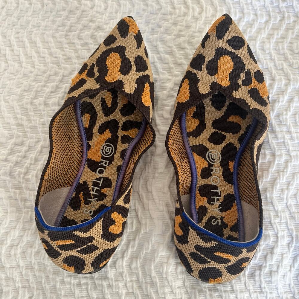 Rothy’s size 9 leopard print pointed toe flat shoe